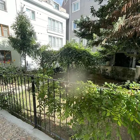 1+1 Fully Furnished Flat İstanbul